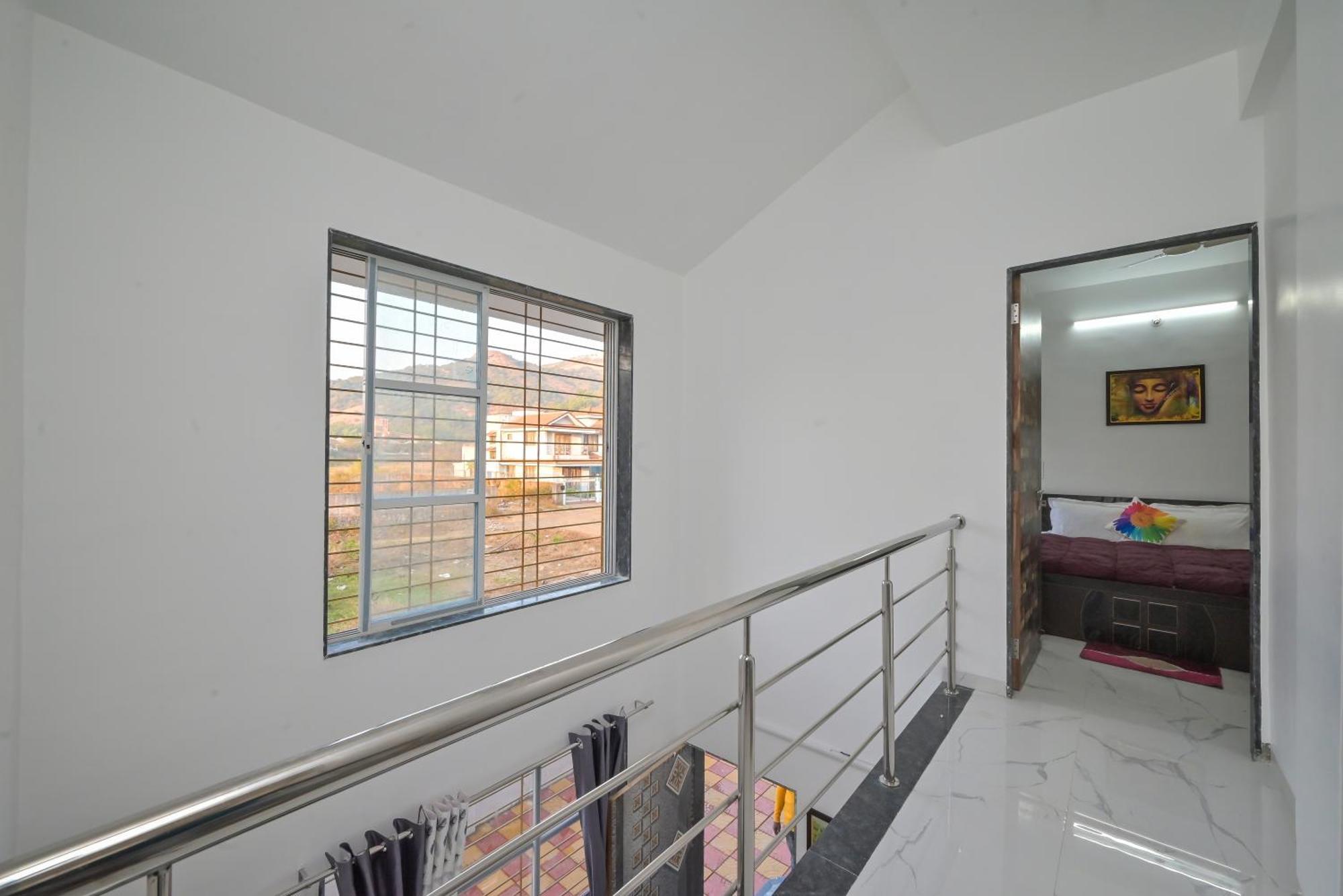 Empyrean Stay Ll 2Bhk Ll Ac Ll Jannat Villa Ll Private Swimming Pool โลนาวาลา ภายนอก รูปภาพ