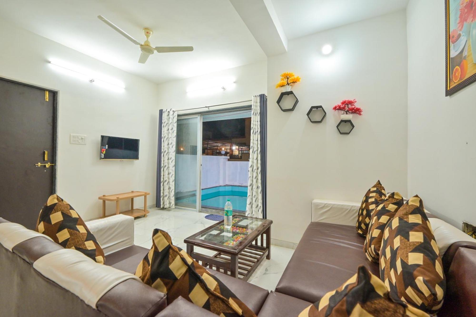 Empyrean Stay Ll 2Bhk Ll Ac Ll Jannat Villa Ll Private Swimming Pool โลนาวาลา ภายนอก รูปภาพ